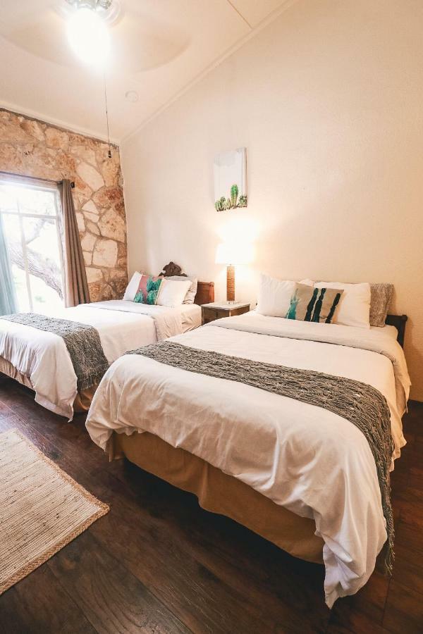 The Lodge At Cypress Falls Wimberley Eksteriør billede